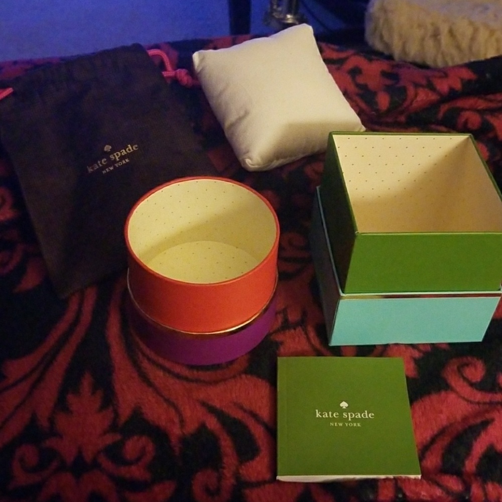 Kate Spade assorted boxes - Picture 3 of 3